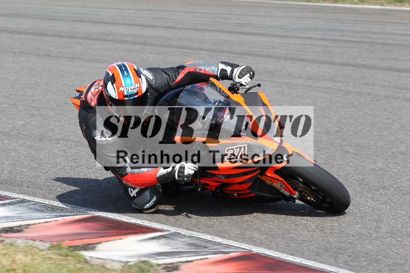 /Archiv-2022/06 15.04.2022 Speer Racing ADR/Gruppe rot/371